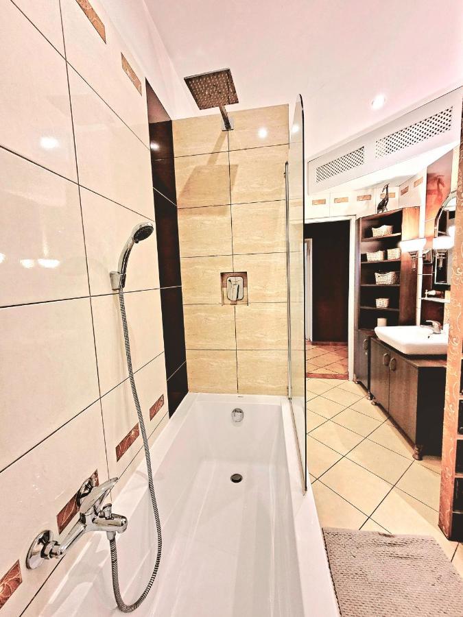 Apartament Pablo 75m2 w centrum Tarnowskich Gór Tarnowskie Góry Exterior foto